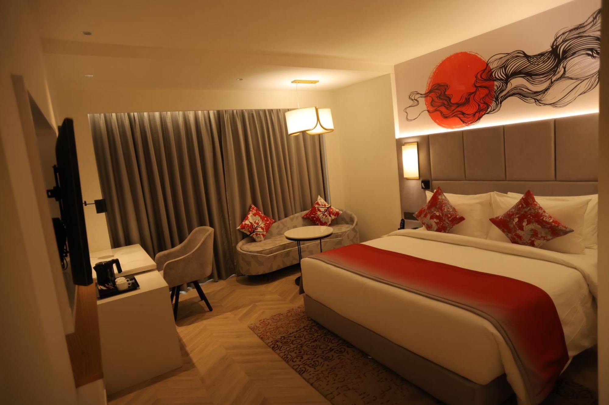 מלון Ramada By Wyndham Gorakhpur Gorakhnath Mandir Road מראה חיצוני תמונה